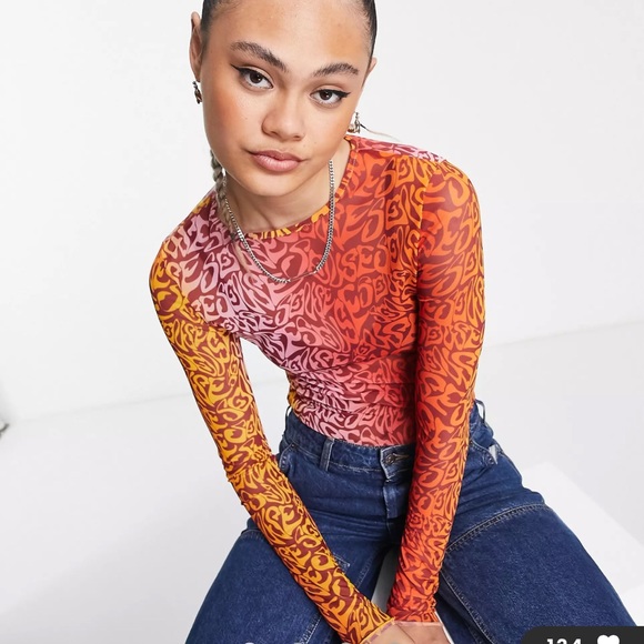 ASOS Weekday Graphic Sheer Long Sleeve with iconic printed Weekday design - Picture 2 of 4